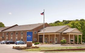 Baymont By Wyndham Kansas City Ku Medical Center Exterior photo