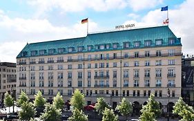 Hotel Adlon Kempinski Berlino Exterior photo