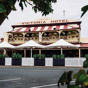 Victoria Hotel Strathalbyn Exterior photo