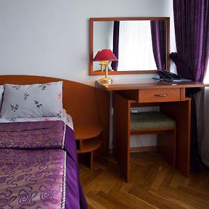 Hetman Hotel Leopoli Room photo