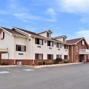 Econo Lodge Inn&Suites Shelbyville Exterior photo