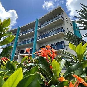 Hillsboro Suites&Residences Condo Hotel, St Kitts Basseterre Exterior photo
