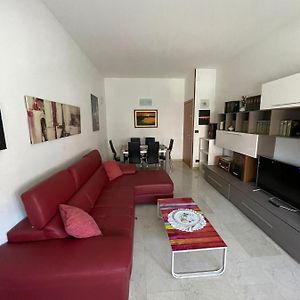 Splendido Appartamento In Zona Fiera A Bologna Exterior photo