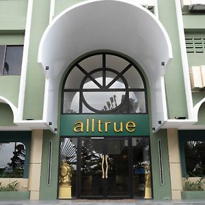Alltrue Hotel Bintan - Tanjungpinang Exterior photo