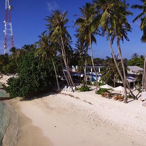 Batuta Maldives Surf View Hotel Thulusdhoo Exterior photo