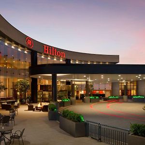 Hilton Washington Dulles Airport Hotel Herndon Exterior photo