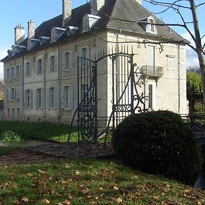 Chateau De Serrigny Ladoix-Serrigny Exterior photo