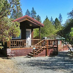 Lake Of The Springs Camping Resort Cabin 1 Oregon House Exterior photo