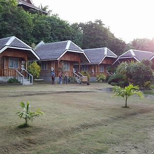 Cliff Side Beach Resort And Cottages Siquijor Exterior photo