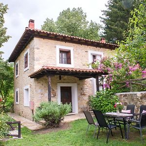 To Archontiko Guesthouse Villa Stavroupoli Exterior photo