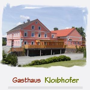 Gasthaus Kloibhofer Hotel Neukirchen bei Lambach Exterior photo
