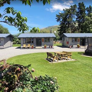 Roxburgh Clutha Gold Top 10 Holiday Park Exterior photo