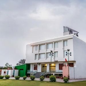 The Raj Hotel And Resort Divisione di Divisione di Jaipur Exterior photo