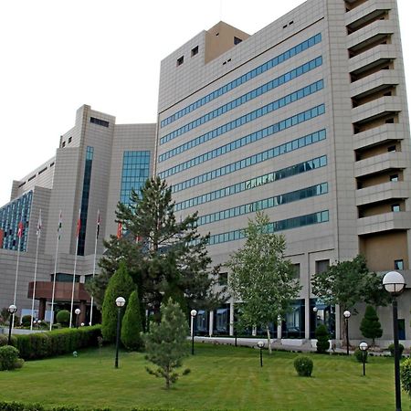 International Hotel Tashkent Esterno foto