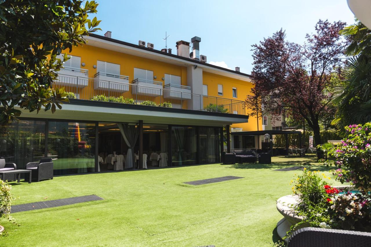 Hotel Campagnola Riva del Garda Esterno foto