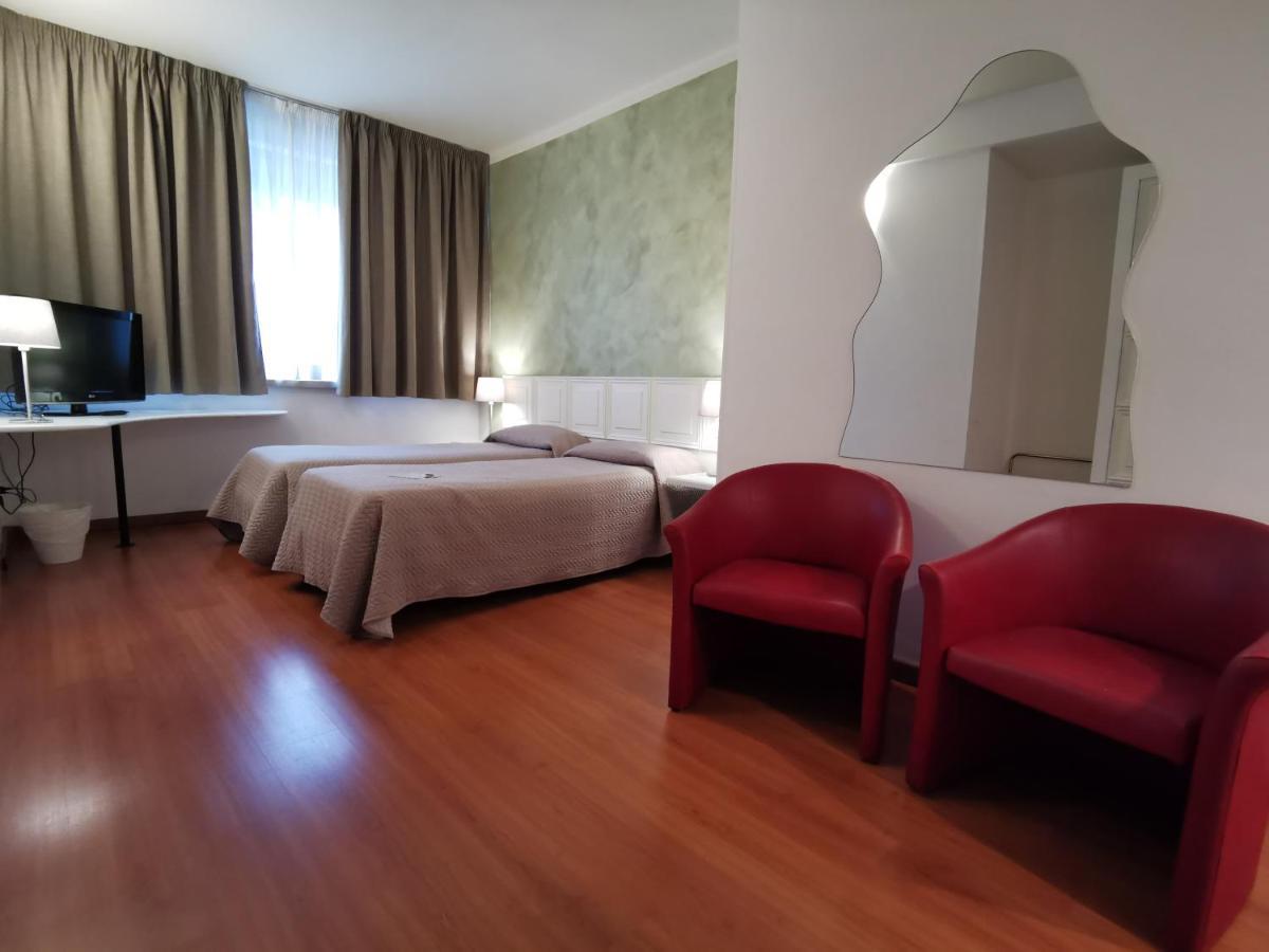 Hotel President Prato  Esterno foto