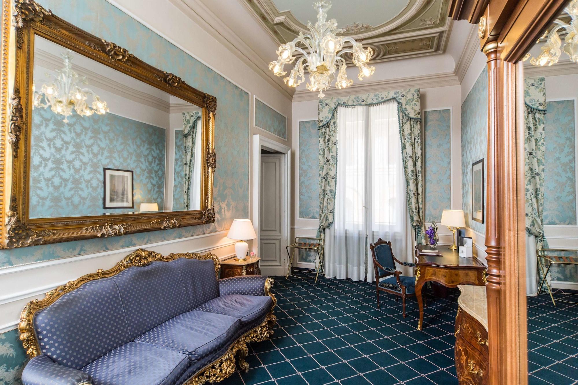 Hotel Bristol Palace Genova Esterno foto