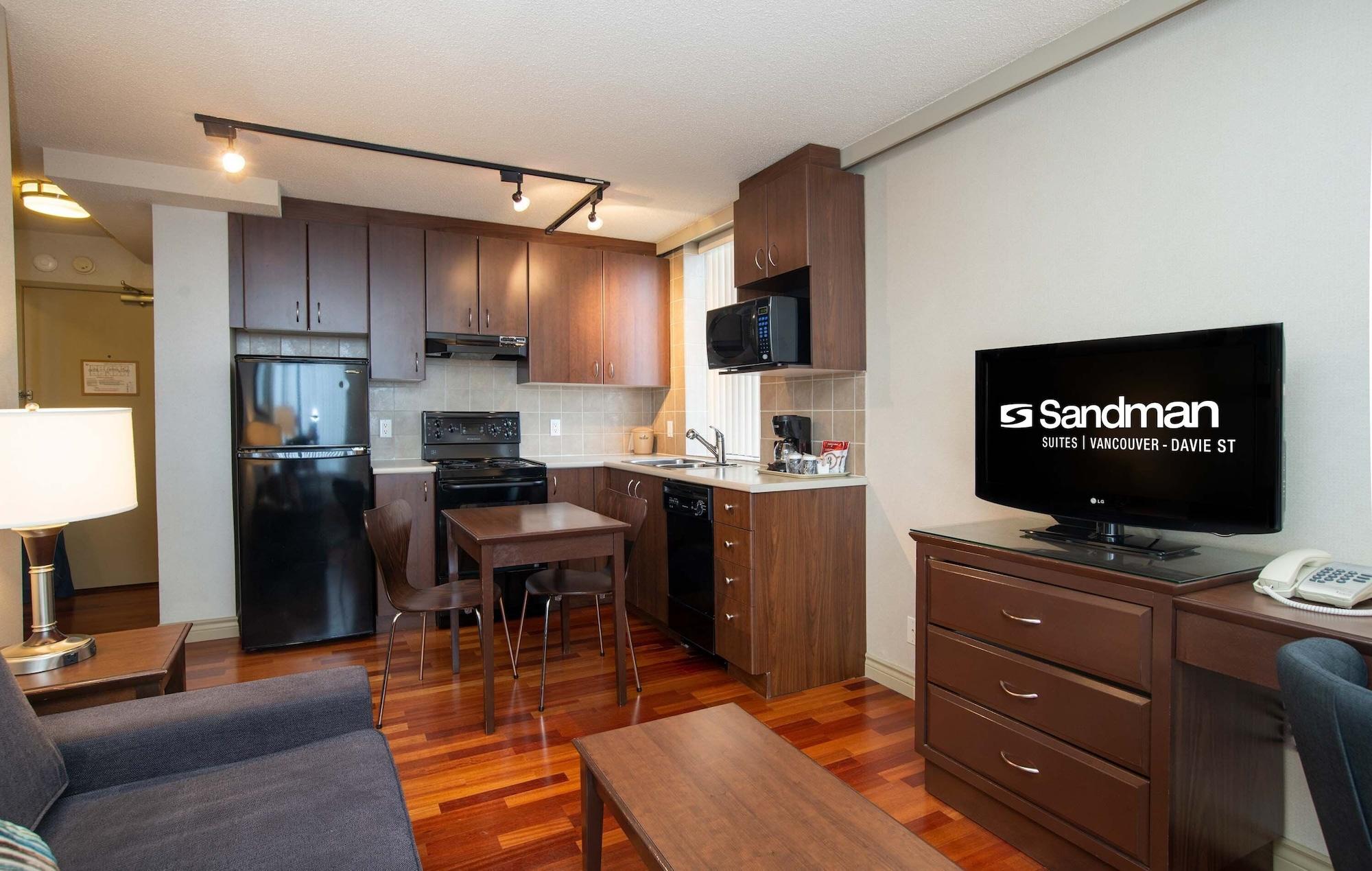 Sandman Suites Vancouver On Davie Esterno foto