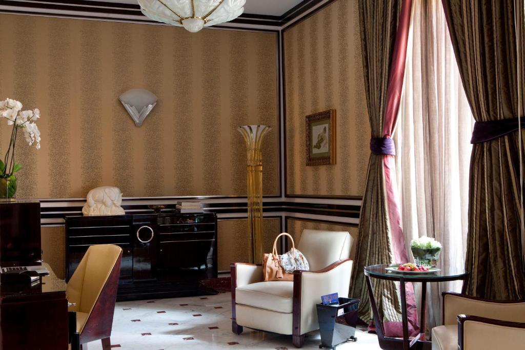 Baglioni Hotel Regina - The Leading Hotels Of The World Roma Esterno foto