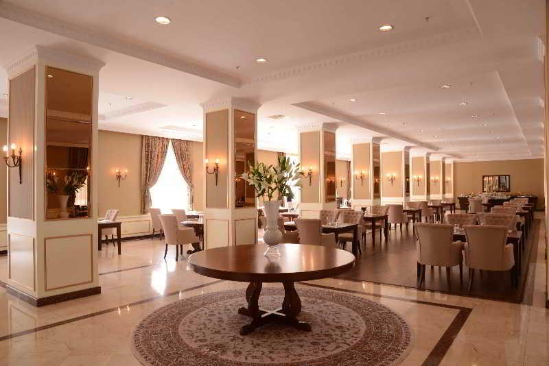 Lotte City Hotels Tashkent Palace Esterno foto