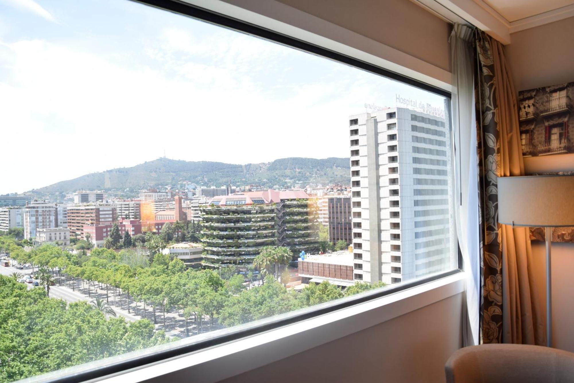 Hilton Barcelona Hotel Esterno foto