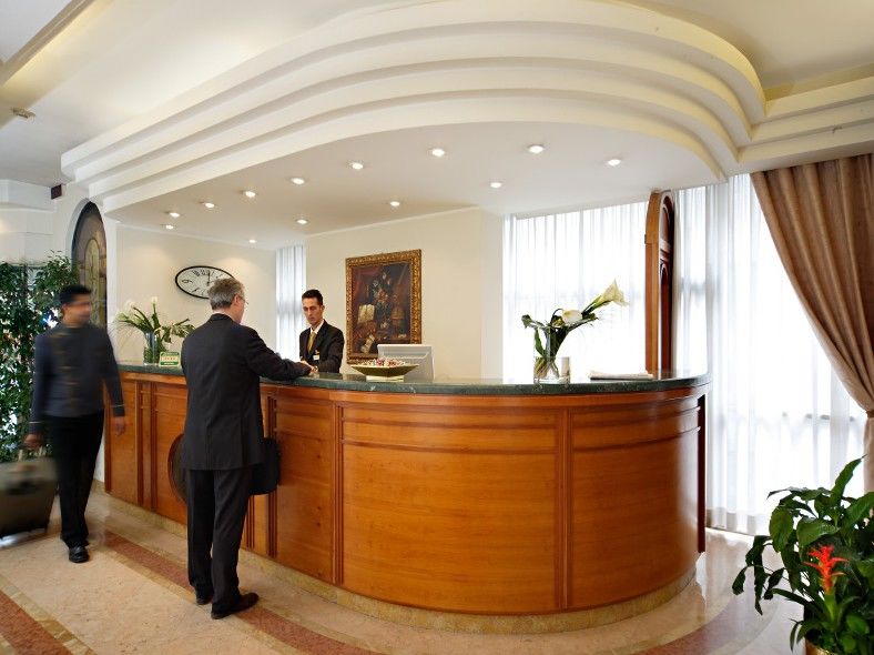Hotel Mozart Milano Interno foto