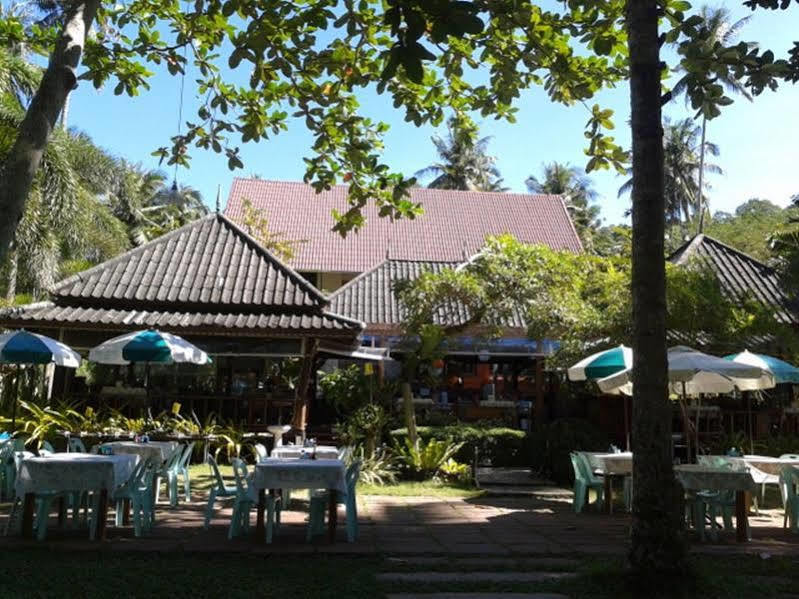 Ko Kut Ao Phrao Beach Resort Esterno foto