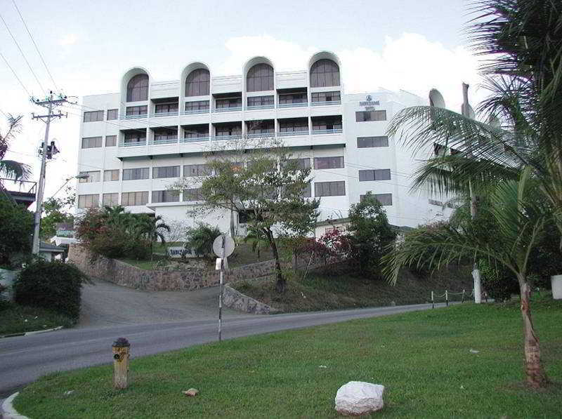 Ambassador Hotel Port of Spain Esterno foto