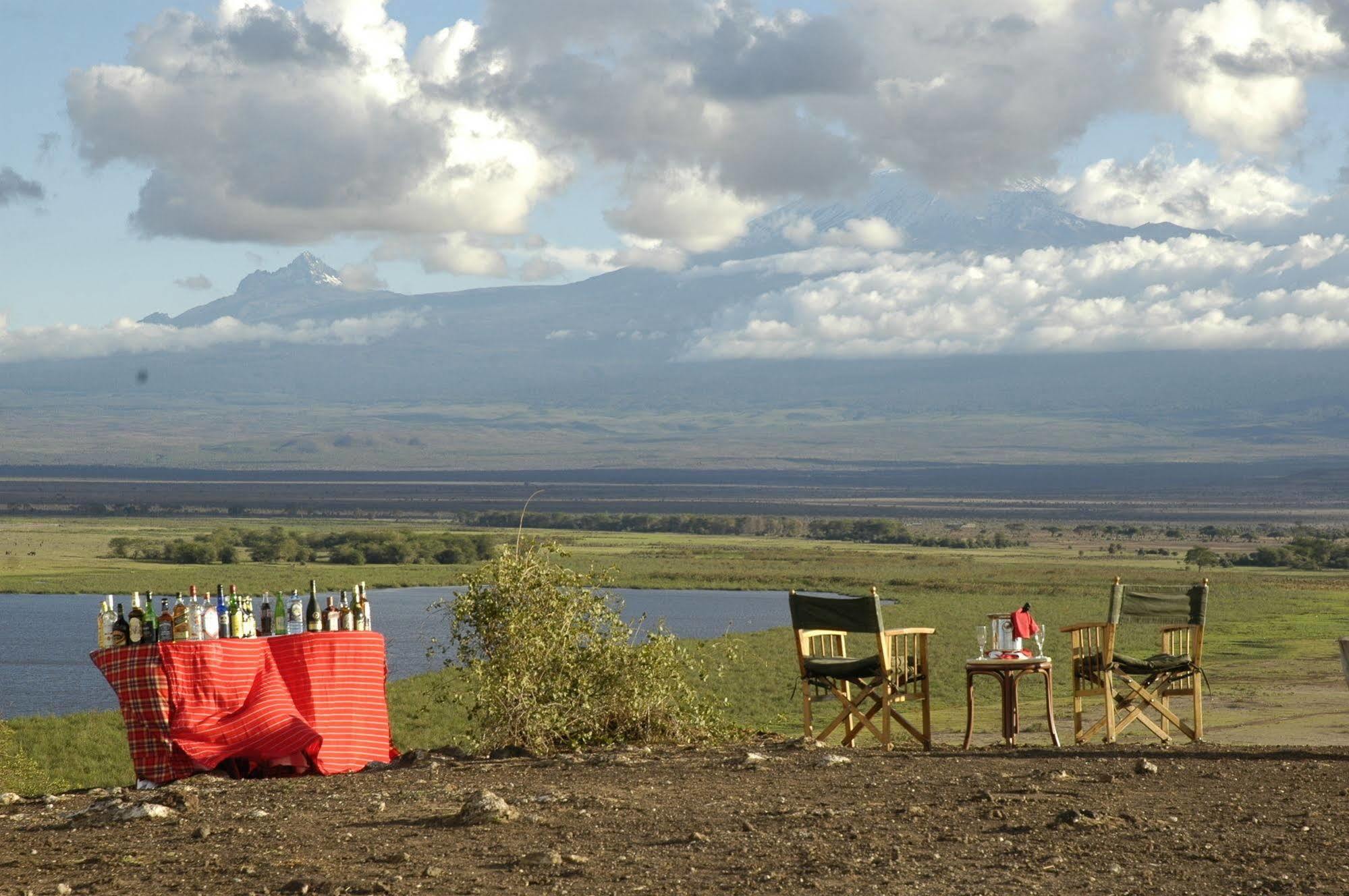Amboseli Serena Safari Lodge Esterno foto