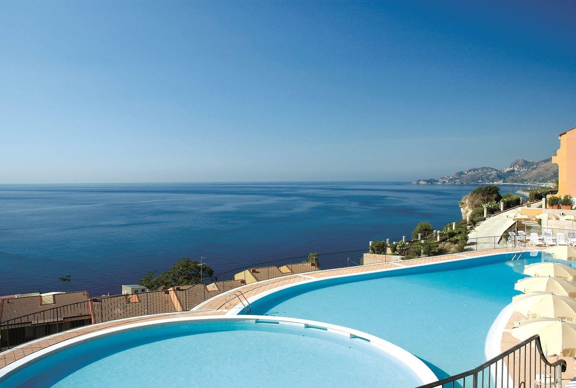 Capo Dei Greci Taormina Coast Hotel&SPA SantʼAlessio Siculo Servizi foto