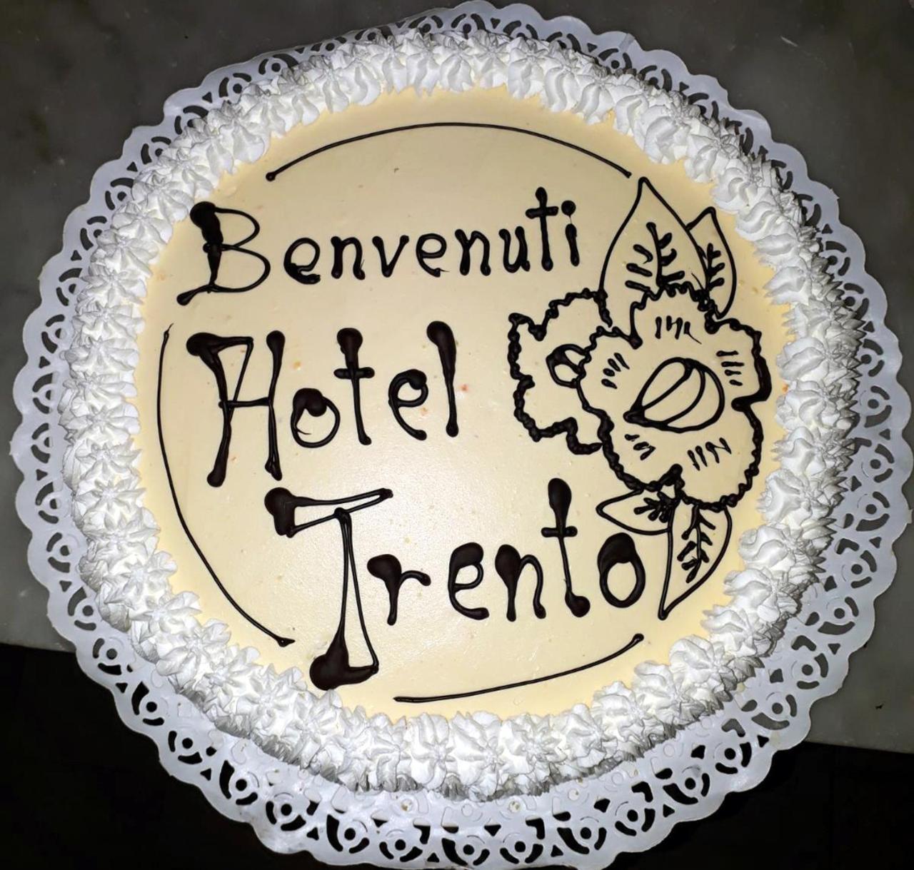 Hotel Trento Pozza di Fassa Esterno foto