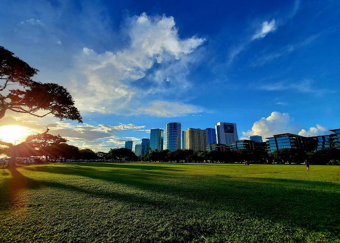 Ala Moana Beach Park photo