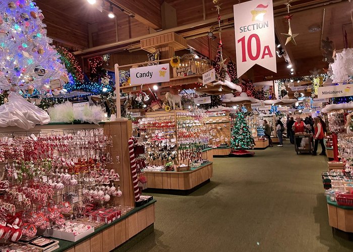 Bronner's CHRISTmas Wonderland photo