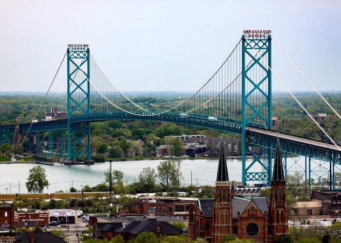 Ambassador Bridge photo