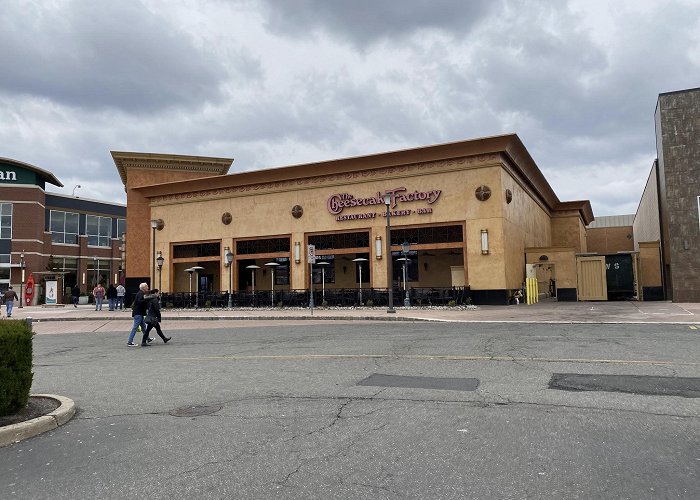 Freehold Raceway Mall Shopping Center photo