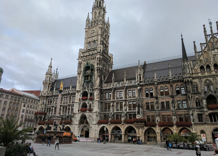 Marienplatz & Town Hall photo