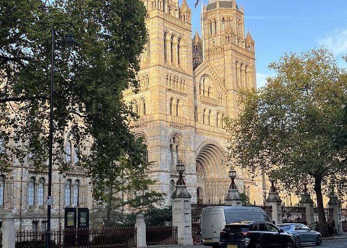 Natural History Museum London photo