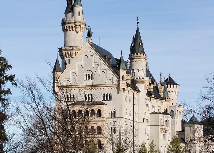 Neuschwanstein Castle photo