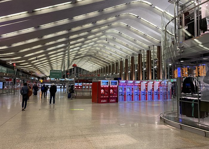 Roma Termini Train Station photo