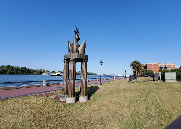 River Street Savannah photo