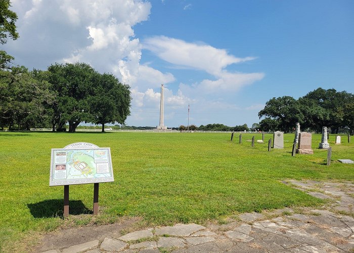 San Jacinto Monument photo