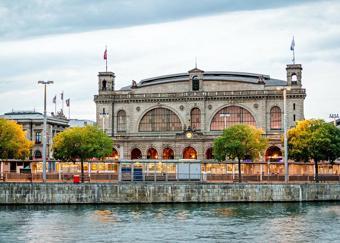 Zürich Hauptbahnhof photo