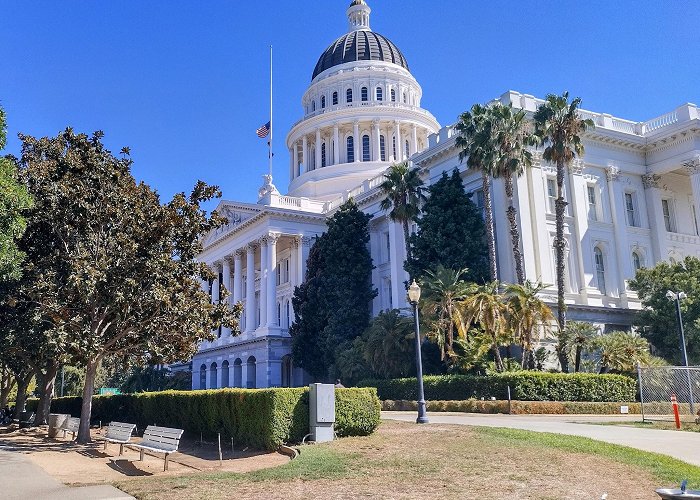 California State Capitol photo