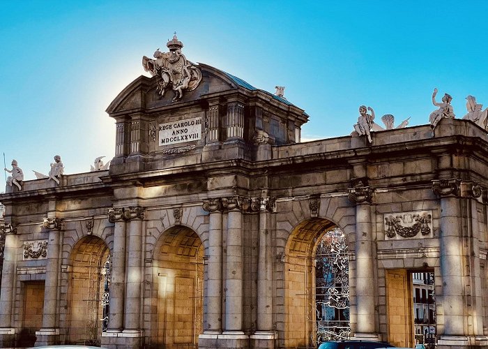 Puerta de Alcalá photo