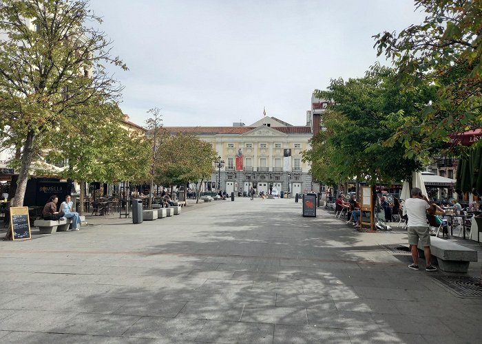 Plaza de Santa Ana photo