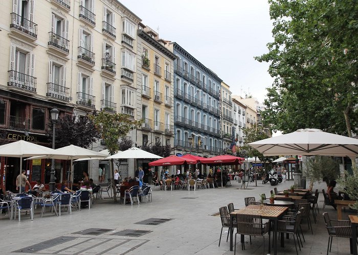 Plaza de Santa Ana photo