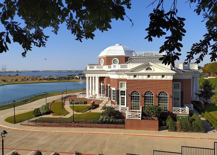 Dallas Baptist University - DBU photo