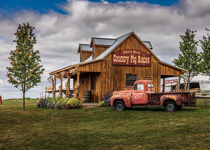 Cherry Crest Adventure Farm photo