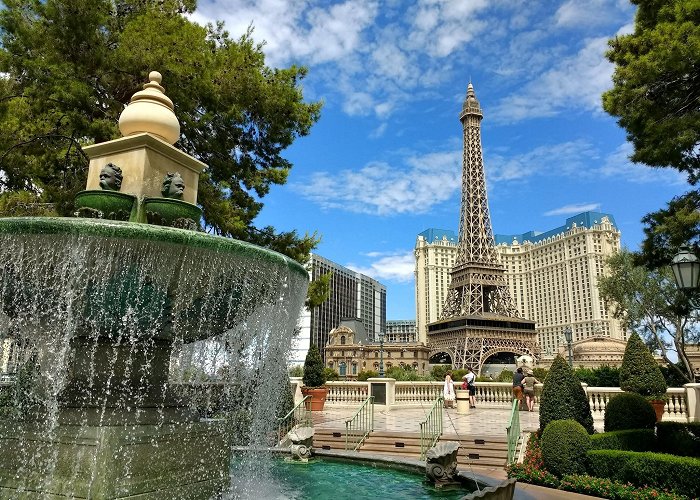 Fountains of Bellagio photo