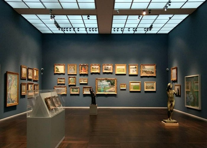 Wallraf Richartz Museum Wallraf - Richartz Museum - Museum / Gallery in Köln, Germany ... photo